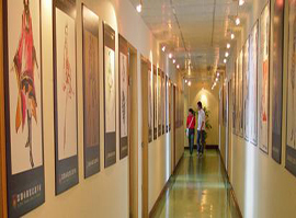 学楼走廊