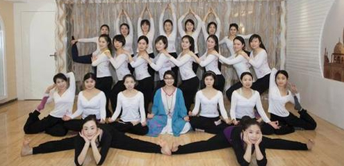 珠海瑞镁瑜伽教练培训学院