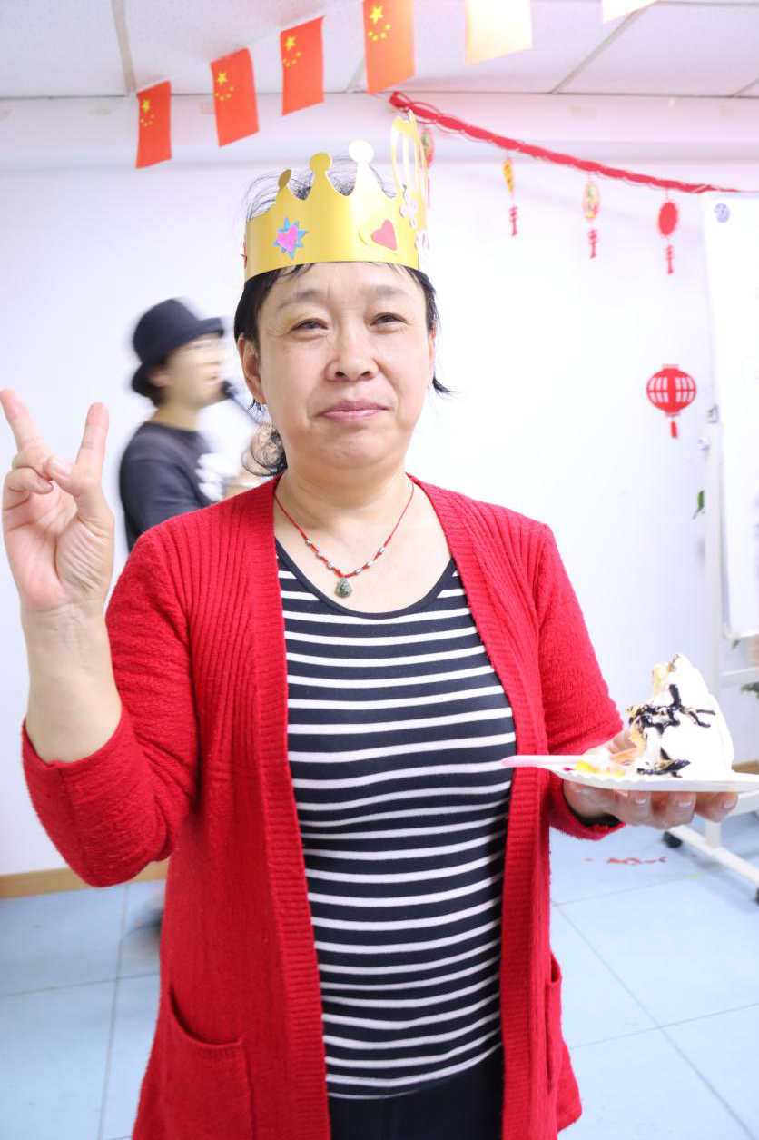 上海荷吉国际母婴培训学校生日蛋糕环节