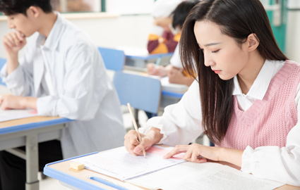 上海徐汇区雅思**冲刺班课程介绍