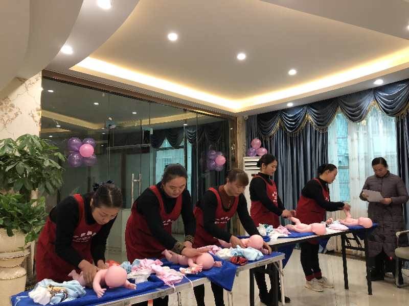 郑州红房子母婴护理培训中心