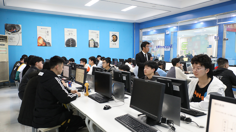 授課現(xiàn)場