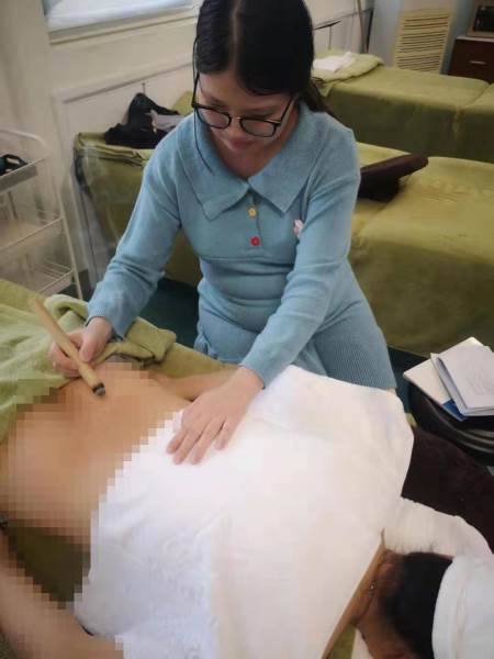 催乳師課程教學(xué)現(xiàn)場