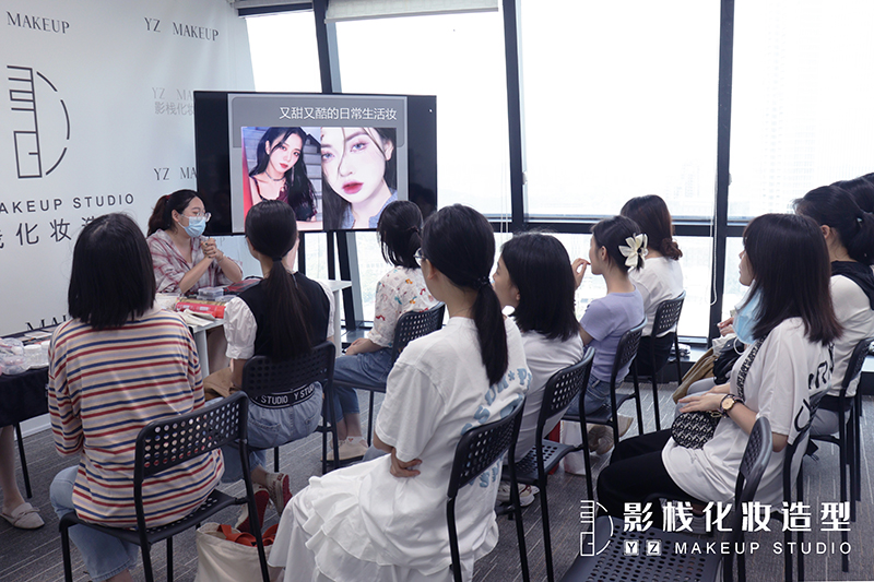 課堂現(xiàn)場