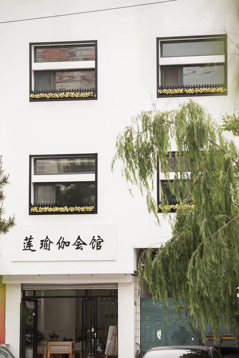 學校門頭