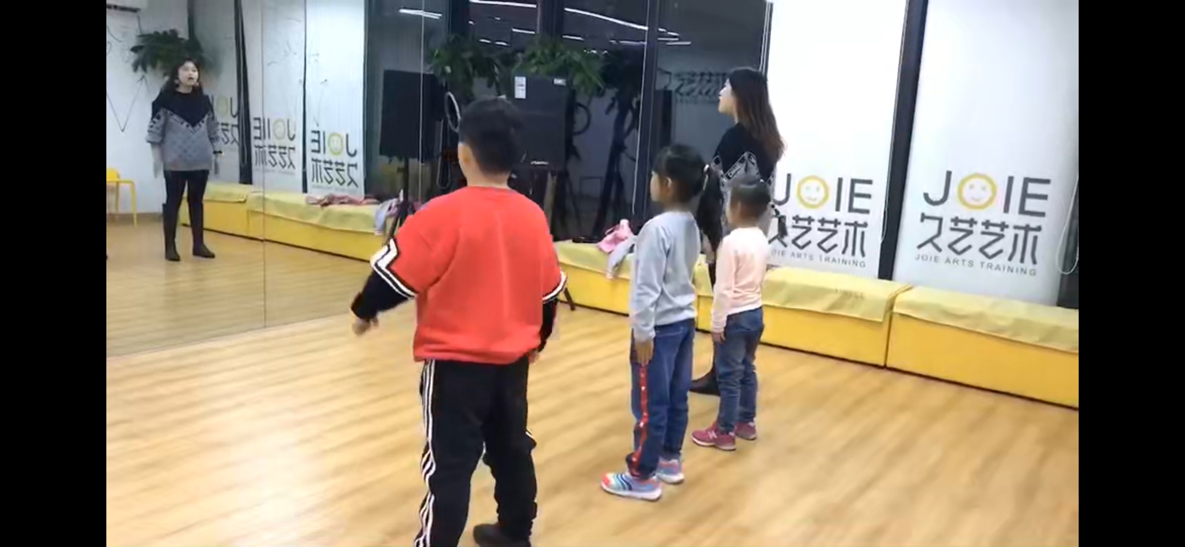 少兒聲樂(lè)集體課