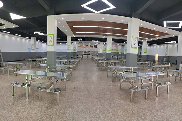 飯?zhí)? />
                        <div   id=