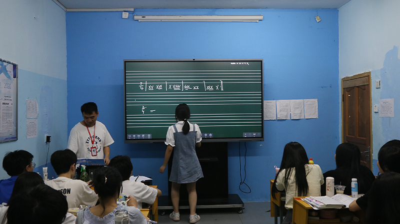 雷柏梁老师课堂