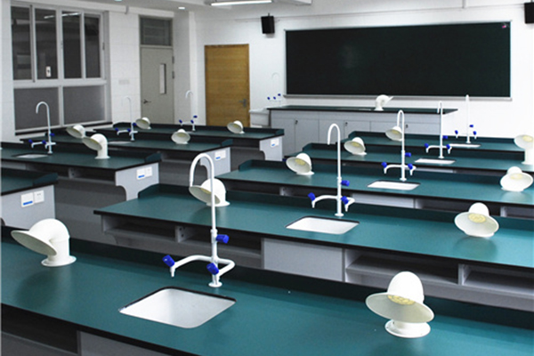 学校环境