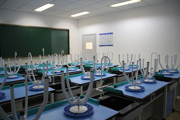 学校环境