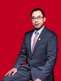 院长：何进胜