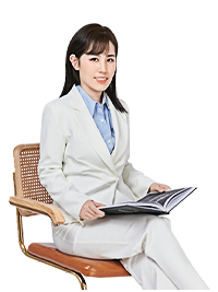业务负责人、留学规划师： 常伟