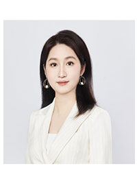 服装设计教研室主任：余嘉雯
