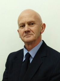 英语老师：Emlyn Evans 